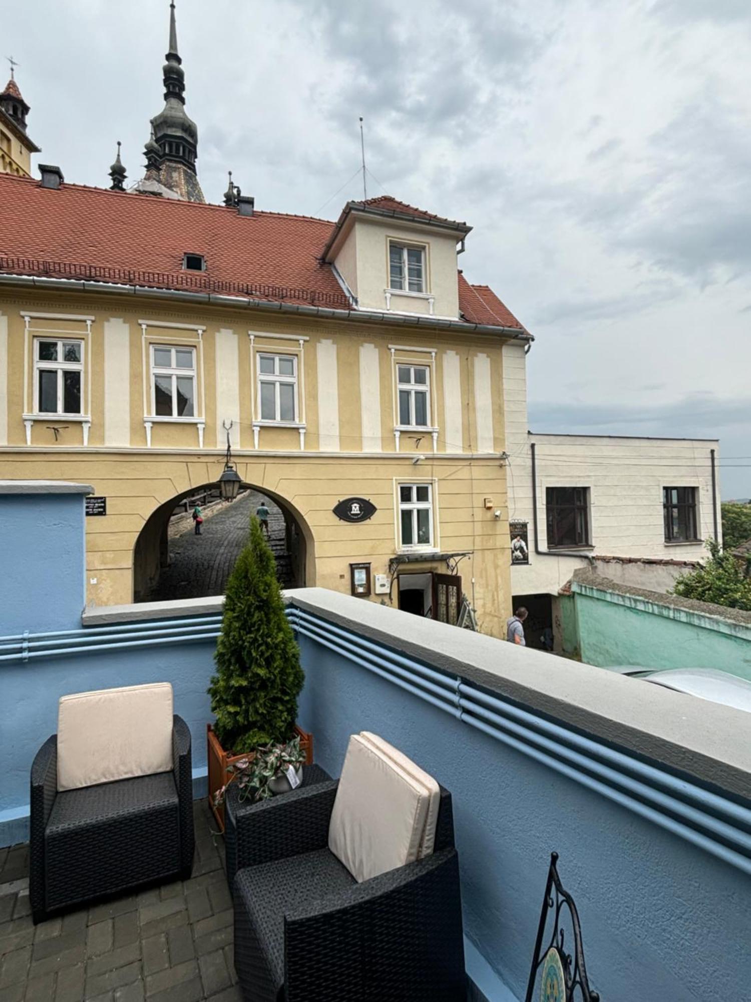 Blue House Citadel Elite Sighisoara Leilighet Eksteriør bilde